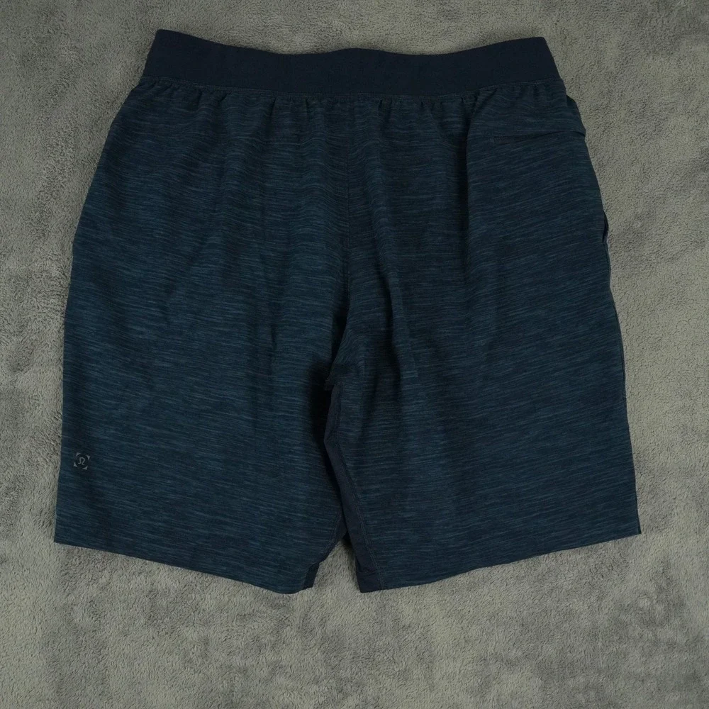Lululemon T.H.E. Short Mens L Blue Space Dye Lined Athletic Gym Workout‎ Shorts